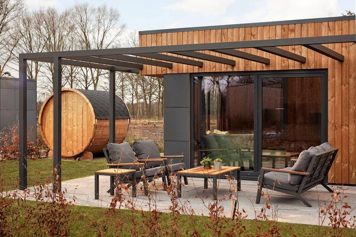 Villa für 4 Personen, mit Sauna und Garten
