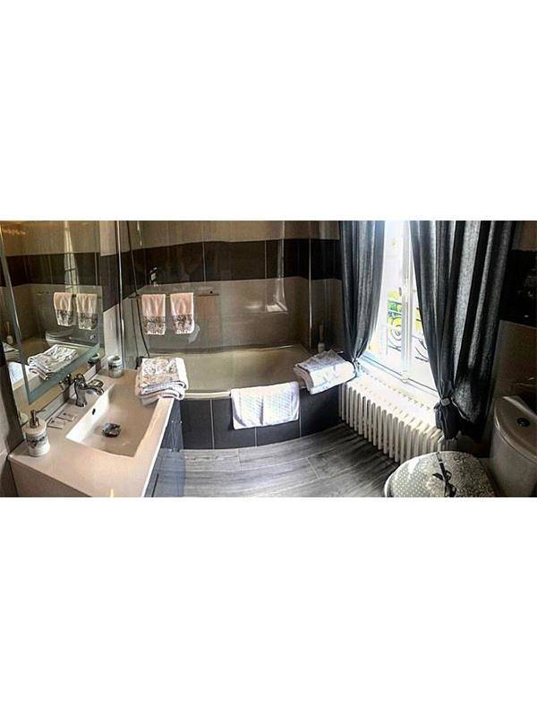 Hôtel pour 3 personnes, avec jardin et vue à Chauny - 3