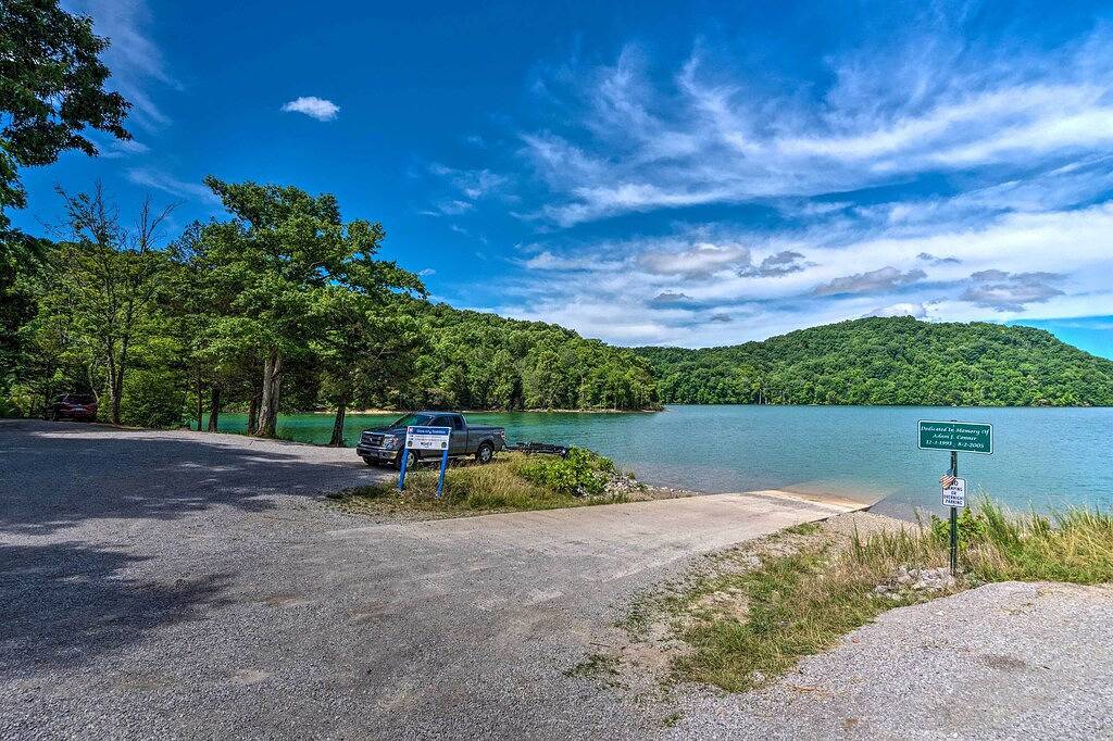 Cottage w/ Deck & Bbq: 2 Mi to Dale Hollow Lake! in Dale Hollow Lake