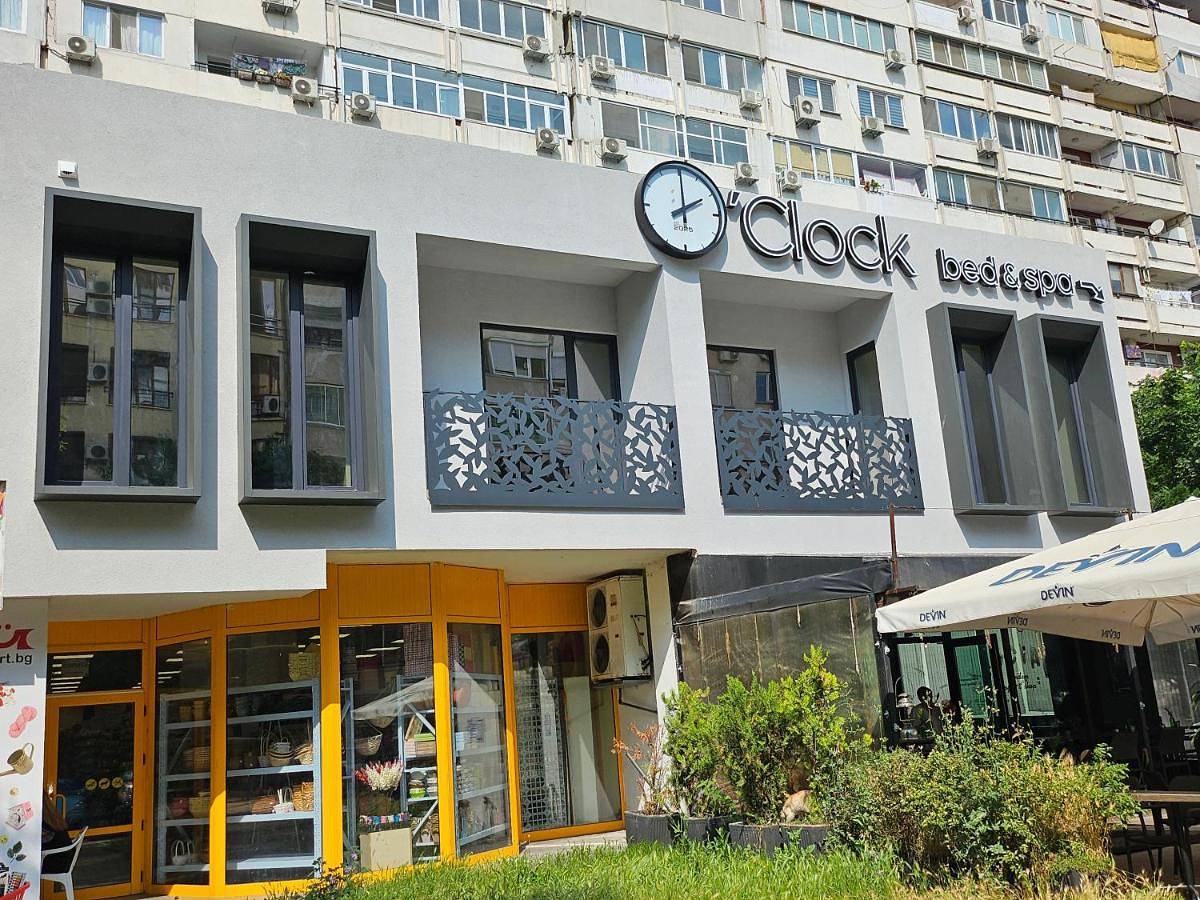 O'clock bed & Spa in Bourgas, Bourgas (oblast)