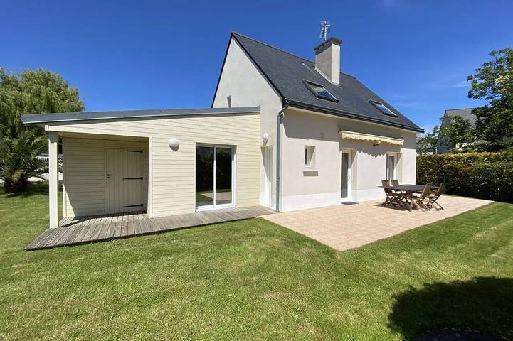 Ferienhaus für 8 Personen, mit Garten