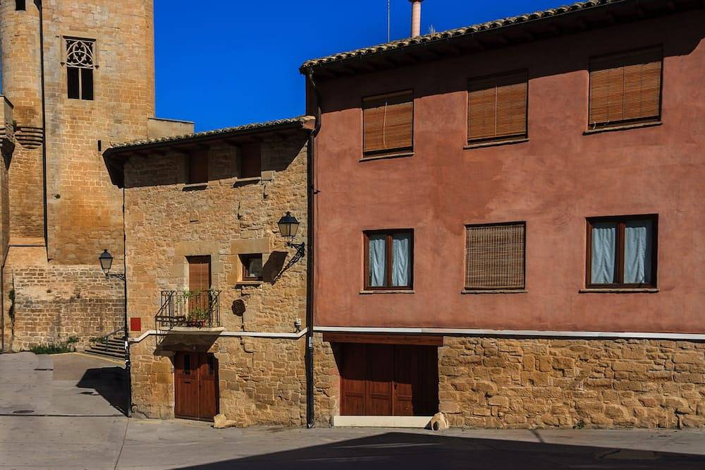 Casa Ollaga for 4 people in Olite, Navarra Province