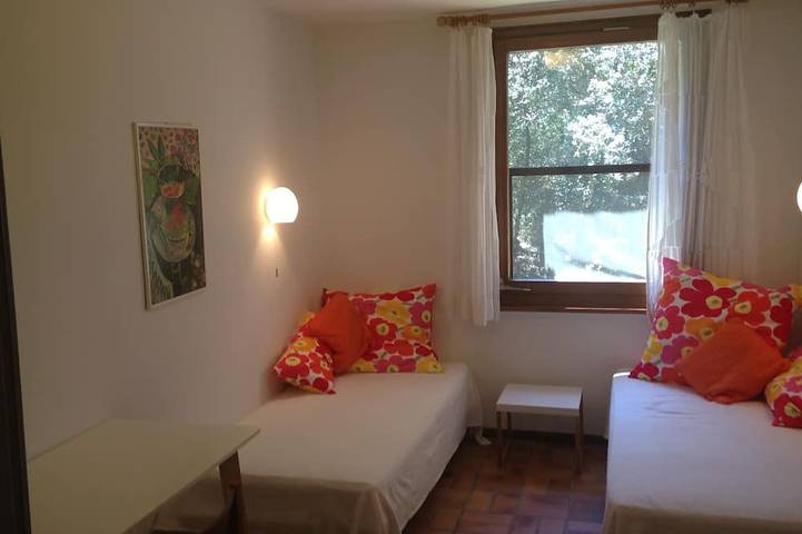 Villa pour 7 personnes, avec bassin pour enfant ainsi que jardin et terrasse, animaux acceptés à Giens - 3