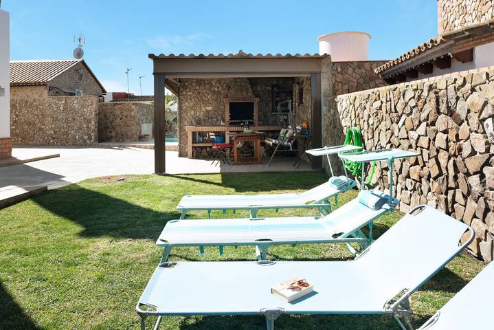 Ferienhaus 'El Cortijo de Claudia - Adults only' mit Bergblick, Gemeinschaftspool und WLAN in Conil de la Frontera, Costa de la Luz