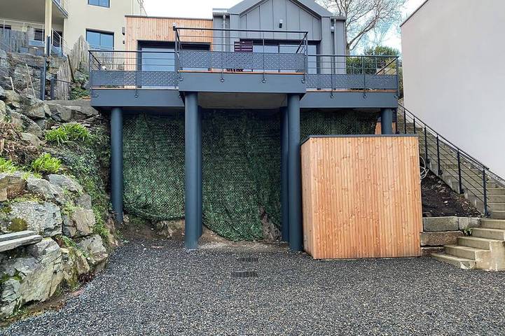 Chalet pour 4 personnes, avec terrasse et piscine