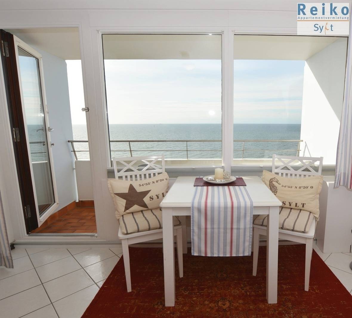 Ganze Ferienwohnung, 1-102, Seeseite, Haus Metropol,  5.Etage in Westerland, Sylt (Gemeinde)