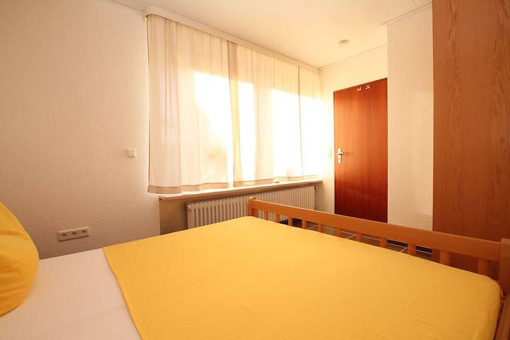 Ganze Wohnung, Fewo Krabbe   ...zuhause im Urlaub in Büsumer Deichhausen, Kreis Dithmarschen