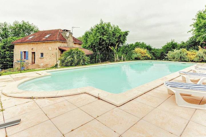 Ferienhaus für 6 Personen, mit Garten und Pool sowie Terrasse, mit Haustier - 1