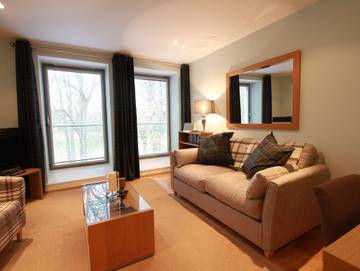 Log Cabin for 2 People in Fort Augustus, Loch Ness, Photo 1