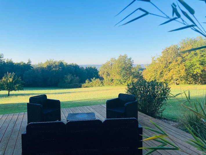 Appartement de vacances pour 4 personnes, avec vue et jardin