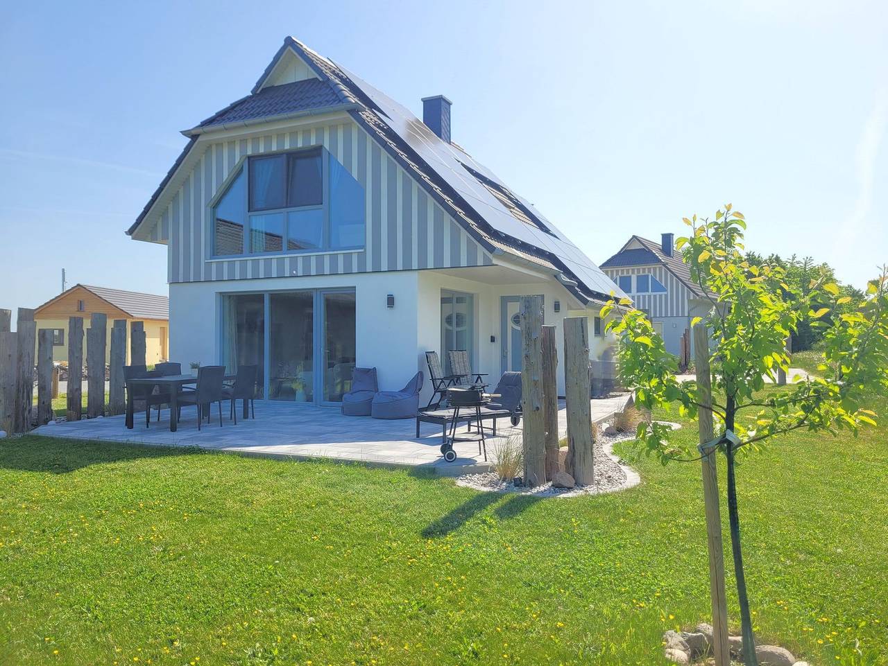 Ganze Ferienwohnung, Haus Meerzeit am Bodden zw. Darss/Rügen mit Kamin & Sauna - Ferienhaus Meerzeit in Altenpleen, Stralsund Umland