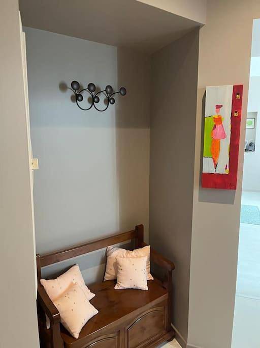 Appartement entier, Two-Bedroom Apartment in Millau, Parc naturel régional des Grands Causses