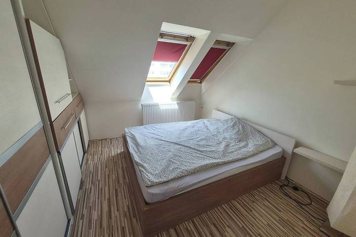 Ganze Wohnung, Quelle Apartment - 2Br Apartment mit privatem Gartenanschluss und Sauna in Ketschkemet, Kecskeméti járás
