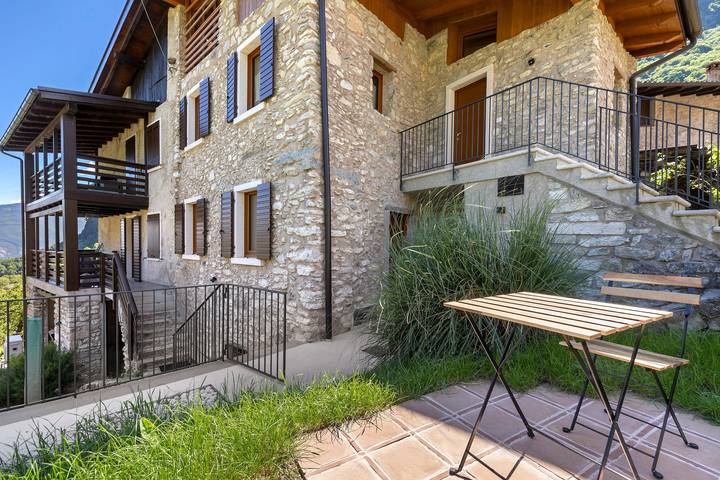 Ferienhaus für 8 Personen, mit Garten in Tenno