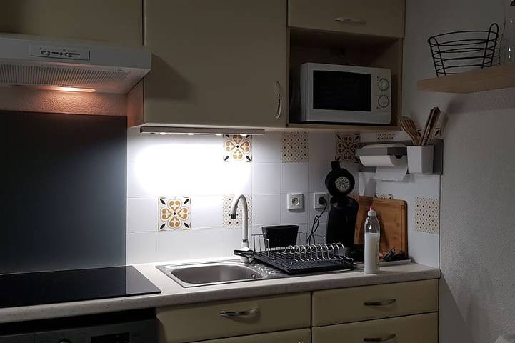 Appartement entier, Joli T2 avec parking in Lourdes, Hautes-Pyrénées