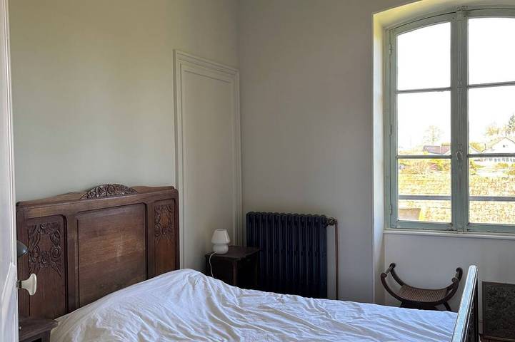 Location de vacances pour 8 personnes, avec jardin et terrasse, animaux acceptés à Gibles - 2