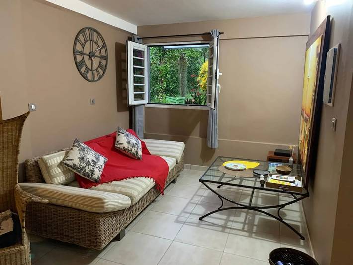 Estudio entero, Estudio Saint-Esprit 80 m² con A/A in Saint-Esprit (desambiguación), Martinica