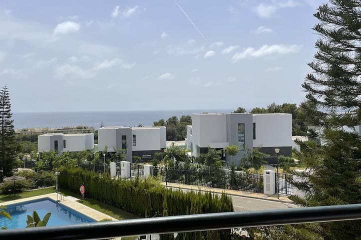 Holiday apartment for 4 people, with garden and terrace as well as pool - 1