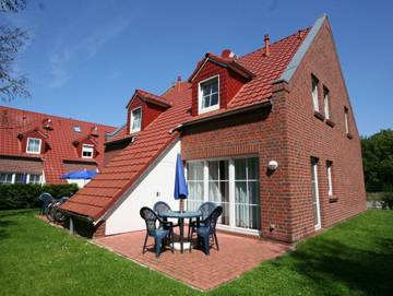 Ferienpark für 6 Personen, mit Terrasse und Pool sowie Garten, mit Haustier in Ostfriesland