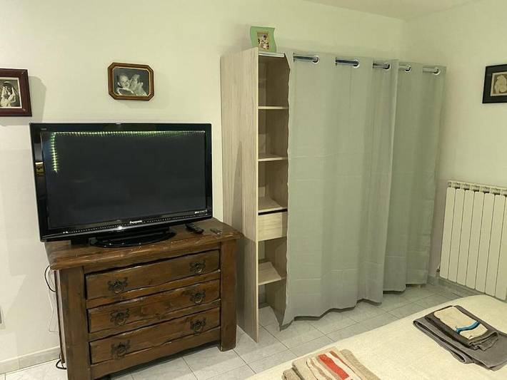 Location de vacances pour 10 personnes, avec jacuzzi et sauna ainsi que jardin et piscine à Foissac - 4