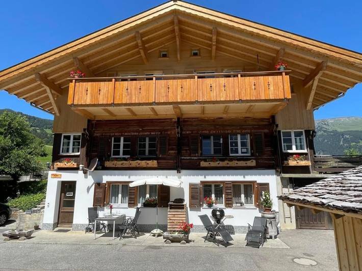 Ferienwohnung für 4 Personen, mit Terrasse und Garten sowie Ausblick