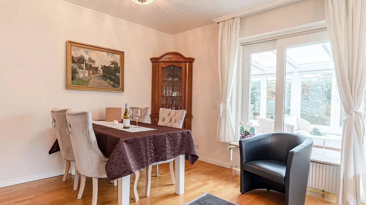 Ganze Ferienwohnung, Ferienwohnung für 4 Personen (125 m²) in Alkersum in Alkersum, Föhr