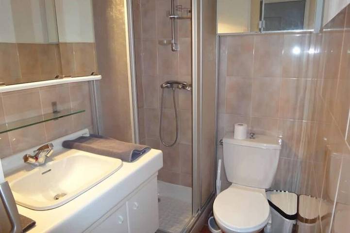 Gîte pour 6 personnes, avec balcon à Saint-Cézaire-sur-Siagne - 4