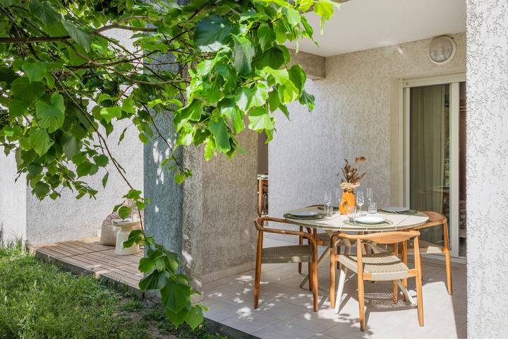 Gîte pour 4 personnes, avec jardin ainsi que piscine et terrasse à Oletta - 2