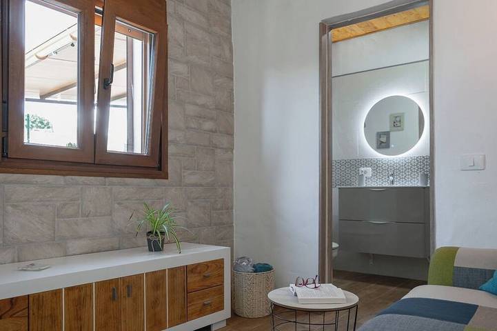 Casa acogedora con Terraza a 8 minutos del aeropuerto in Ingenio, Gran Canaria Este