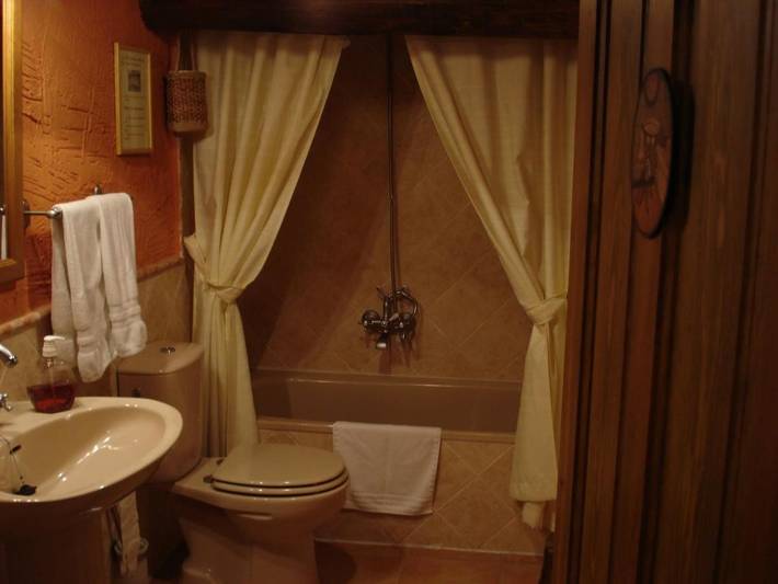 Casa rural para 2 personas, con balcón en Mogarraz - 2