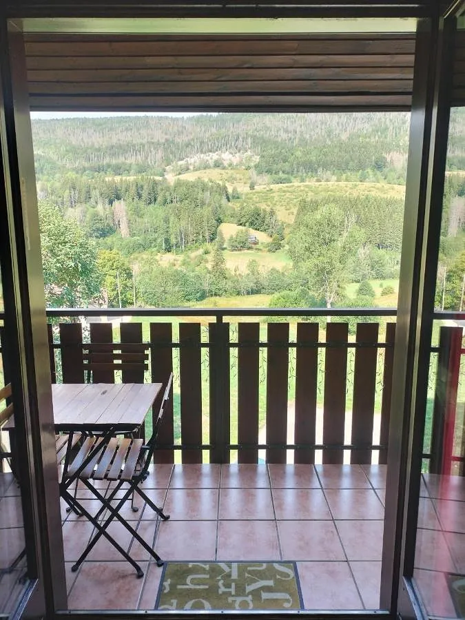 Apartamento de vacaciones para 4 personas, con terraza además de jardín y vistas, Se admiten mascotas - 1