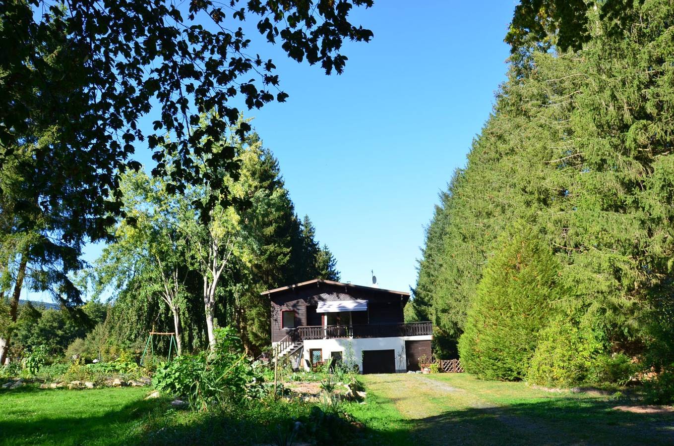 Gîte et jacuzzi "L'Envol du Coquelicot" - Gîte in Still, Nord de l'Alsace