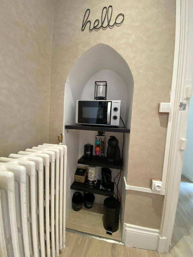 Appartement de vacances entier, Double Room with Private Bathroom in Deux Rivières, Région d'Auxerre