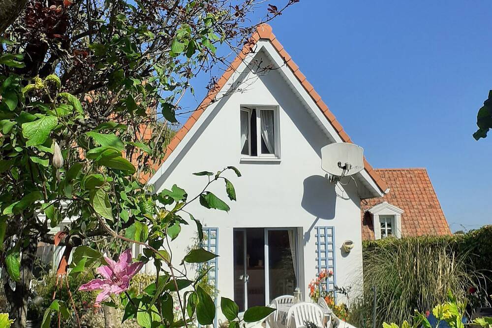 Wissant - Cottage De Charme 2/3 Personnes (Animaux Acceptes). Parking Prive in Wissant, Région de Boulogne-sur-Mer