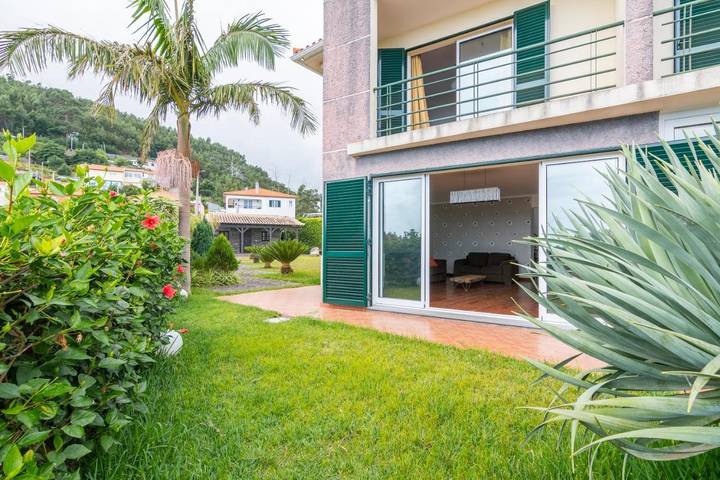 Casa de férias para 4 pessoas, com Varanda e Terraço e ainda Jardim and Vista em Camacha