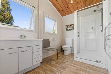 Holiday Home for 6 People in Taupo, Taupo District, Photo 3