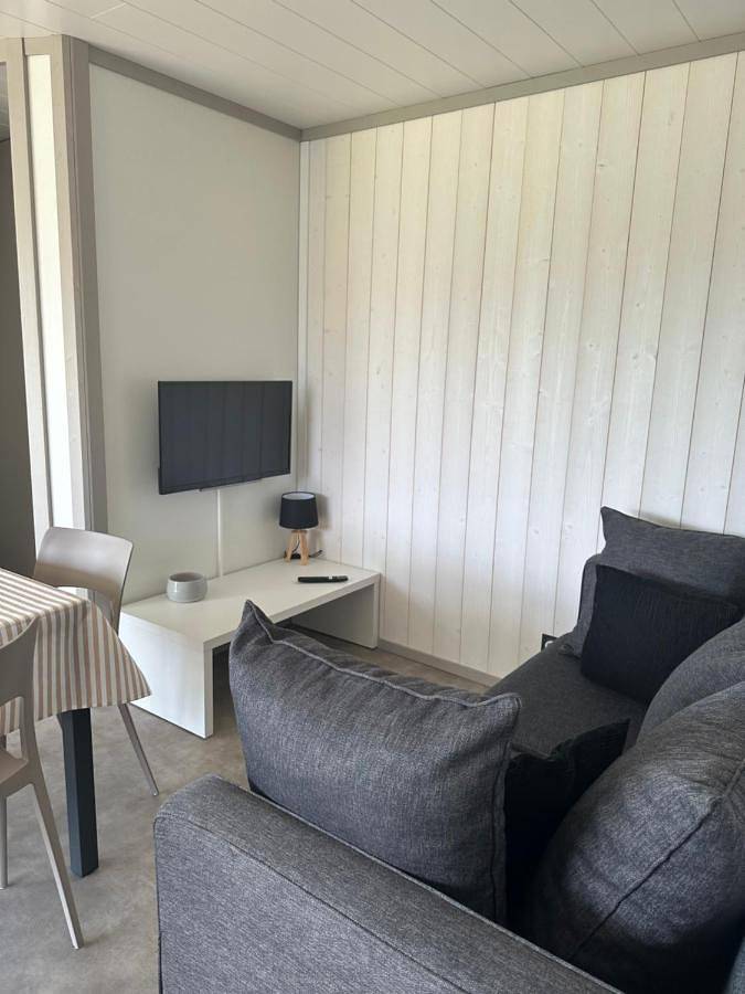 Parc de vacances pour 4 personnes, avec jardin ainsi que piscine et vue à Saubrigues - 4