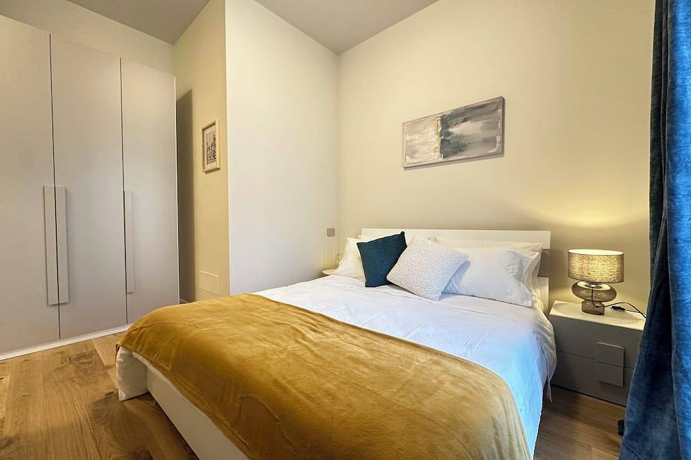 Apartamento entero, Two-room apartment Savoy Free parking in Cremona, Provincia de Cremona
