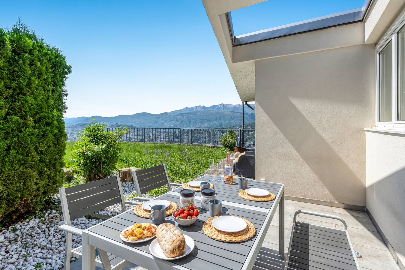 Appartamento intero, Secret Of Lugano With Lake View in Lugano, Lago di Lugano (Svizzera)