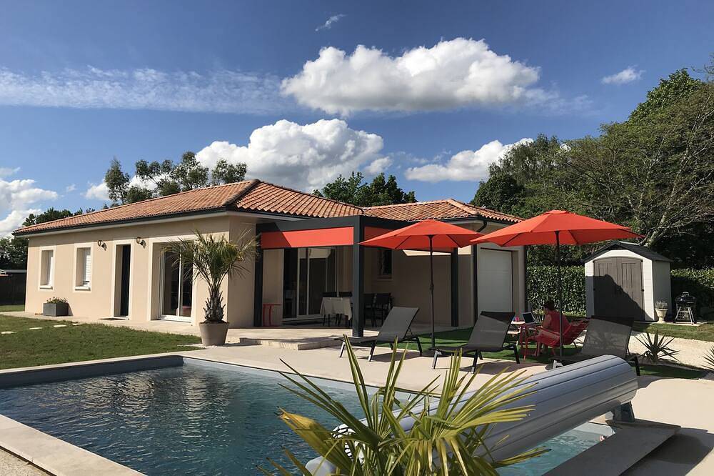 Maison neuve tout confort avec piscine privée chauffée in Proissans, Périgord Noir