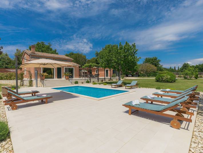 Casa de vacaciones para 10 personas, con jardín - 1