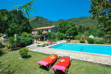 Villa in Pollença, Serra de Tramuntana für 8 