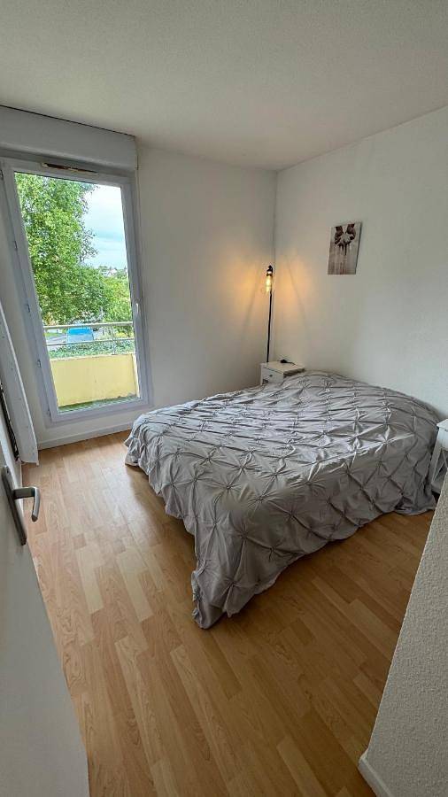 Gîte pour 5 personnes, avec vue ainsi que balcon et piscine à Touques - 4