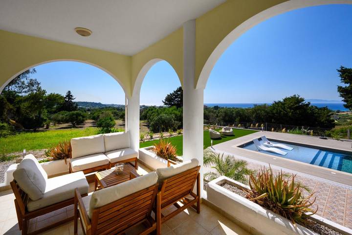 Sunset View Paradisi Villa in Rodas