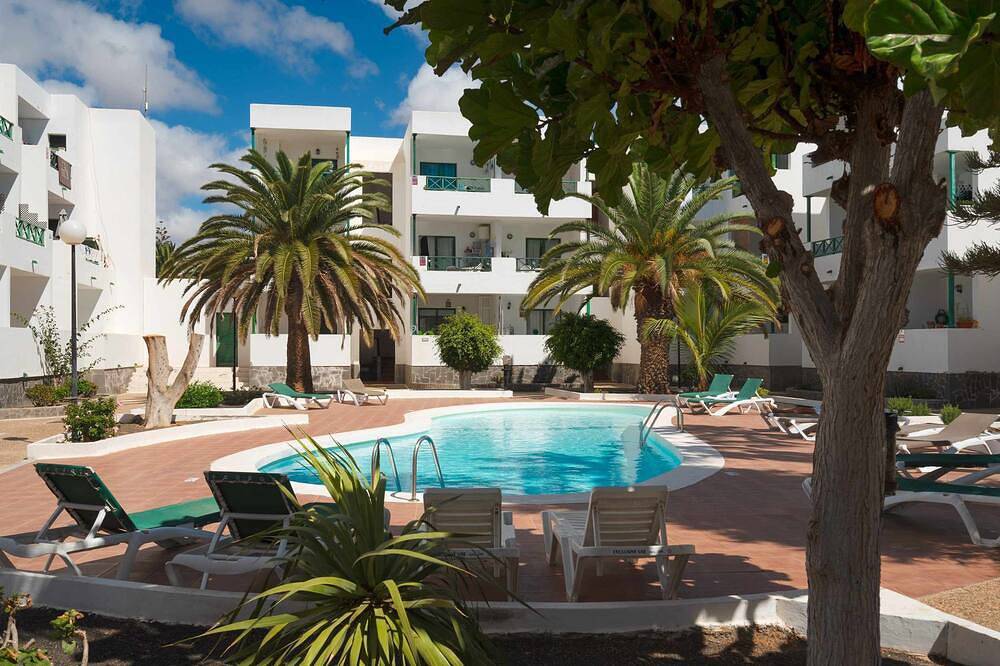 Entire apartment, Lanzahost \"Carmenes Comfort\" in Costa Teguise, Teguise