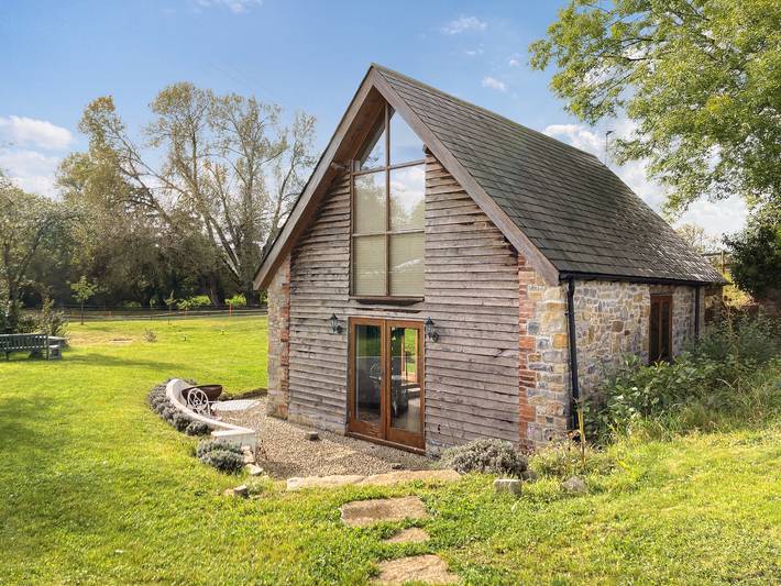 Log cabin for 2 people, with Garden in Somerset