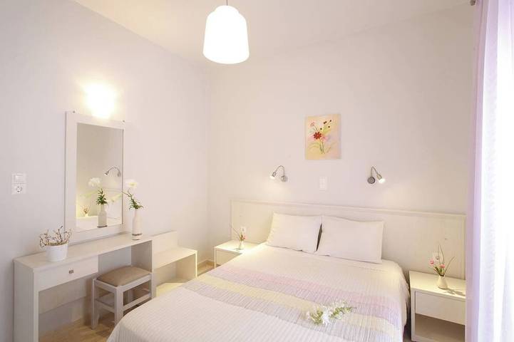 Ferienwohnung für 4 Personen, mit Balkon und Garten sowie Pool in Plakias - 2