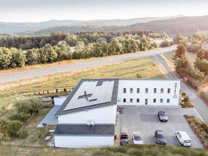 Hotel für 2 Personen, mit Terrasse und Whirlpool, kinderfreundlich in Rock am Ring - 3