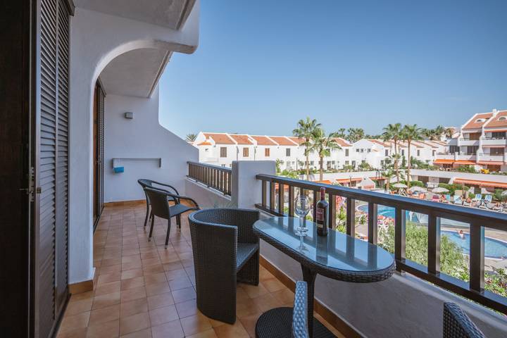 Apartamento de vacaciones para 4 personas, con balcón y piscina, Familias con niños en Tenerife - 2