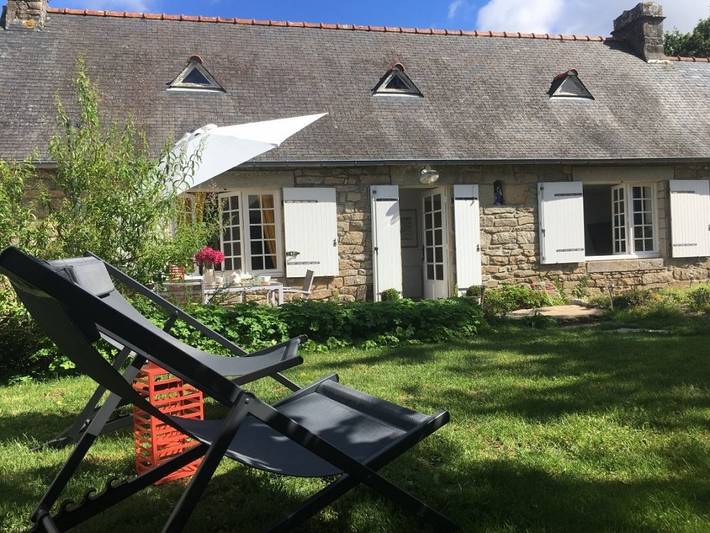 Gîte pour 2 personnes, avec jardin dans le Finistère